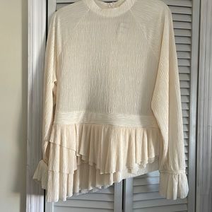 NWT Blouse TODAY ONLY 🎉🎉🎉